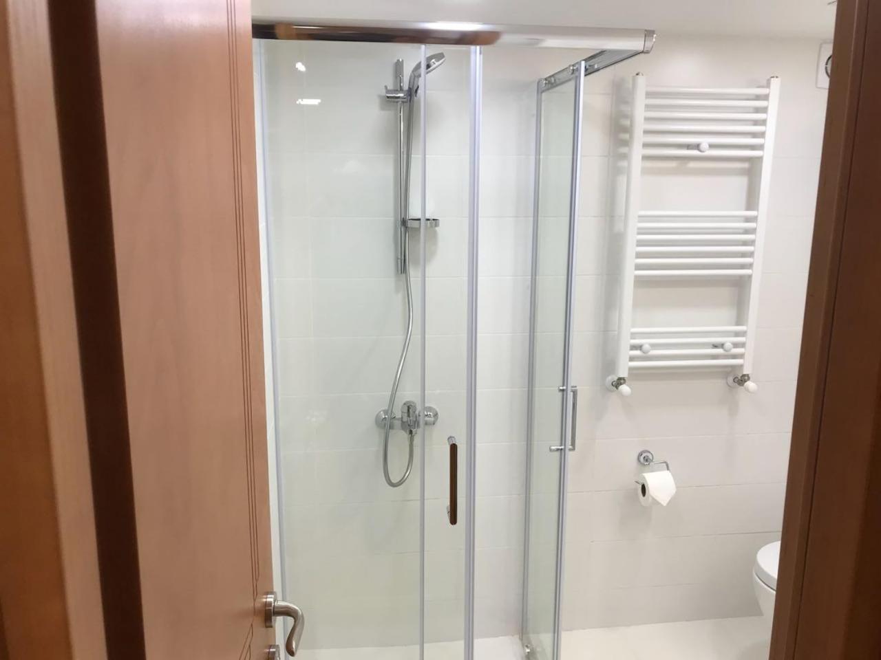 Full Comfort Apartment On Aghmashenebeli Tbilisi Exterior foto
